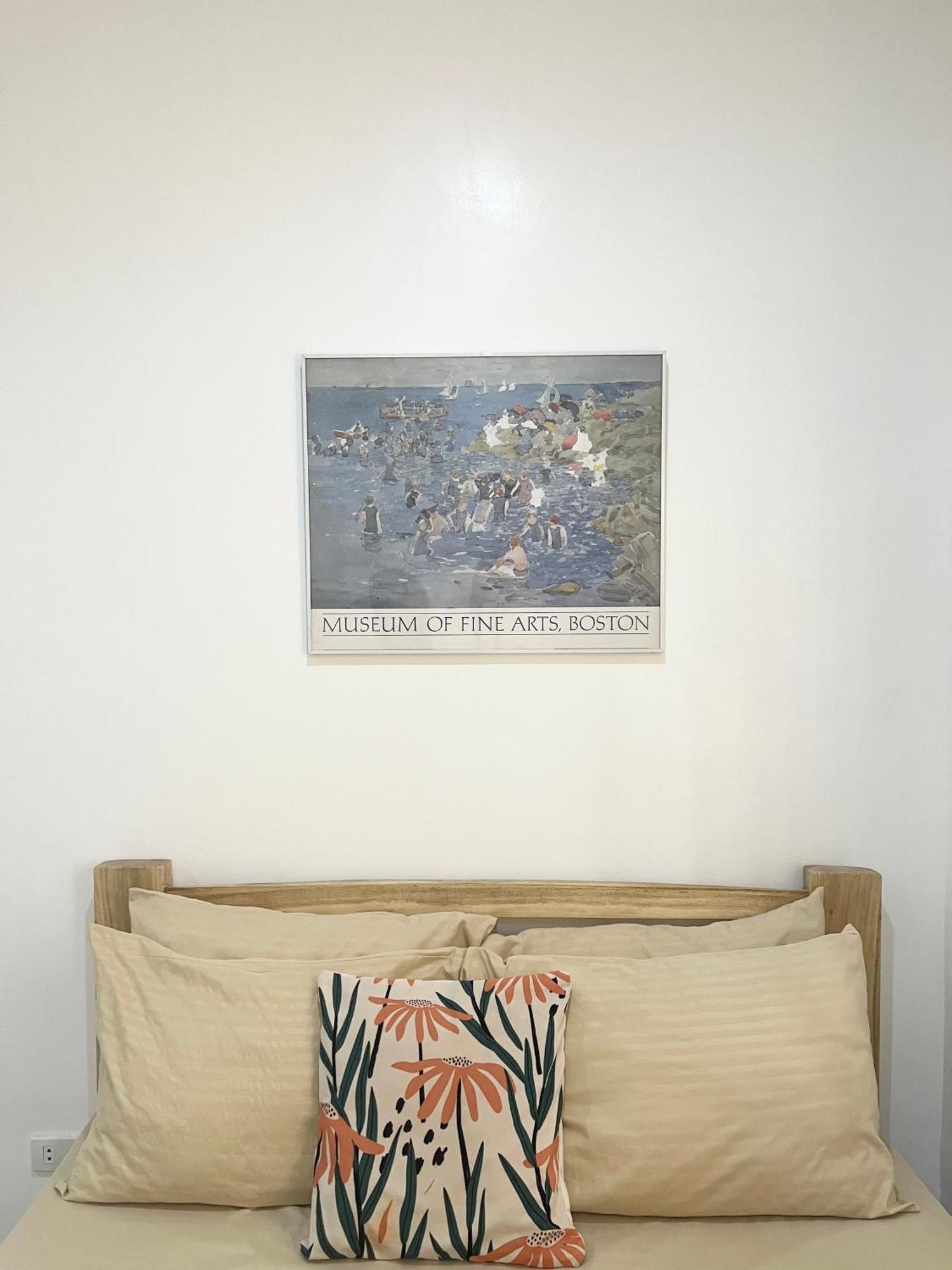 Sunnydale Apartelle -Room Accommodation Near Calatagan Beach Resorts Batangas Exteriör bild